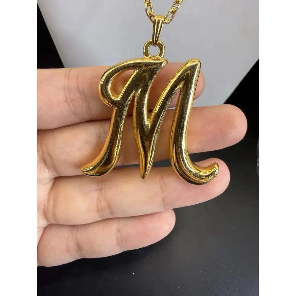 Vintage Avon 1992 Gold Tone “M” Initial Letter Pendant Chain Necklace 28” L